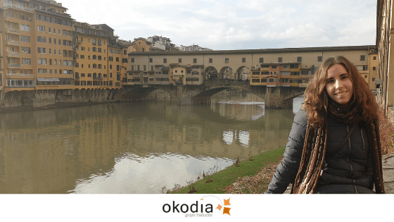 Laura traducci&oacute;n